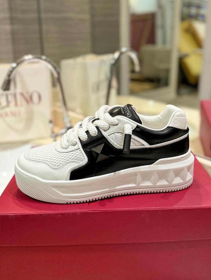 Valentino Sneaker 11-4